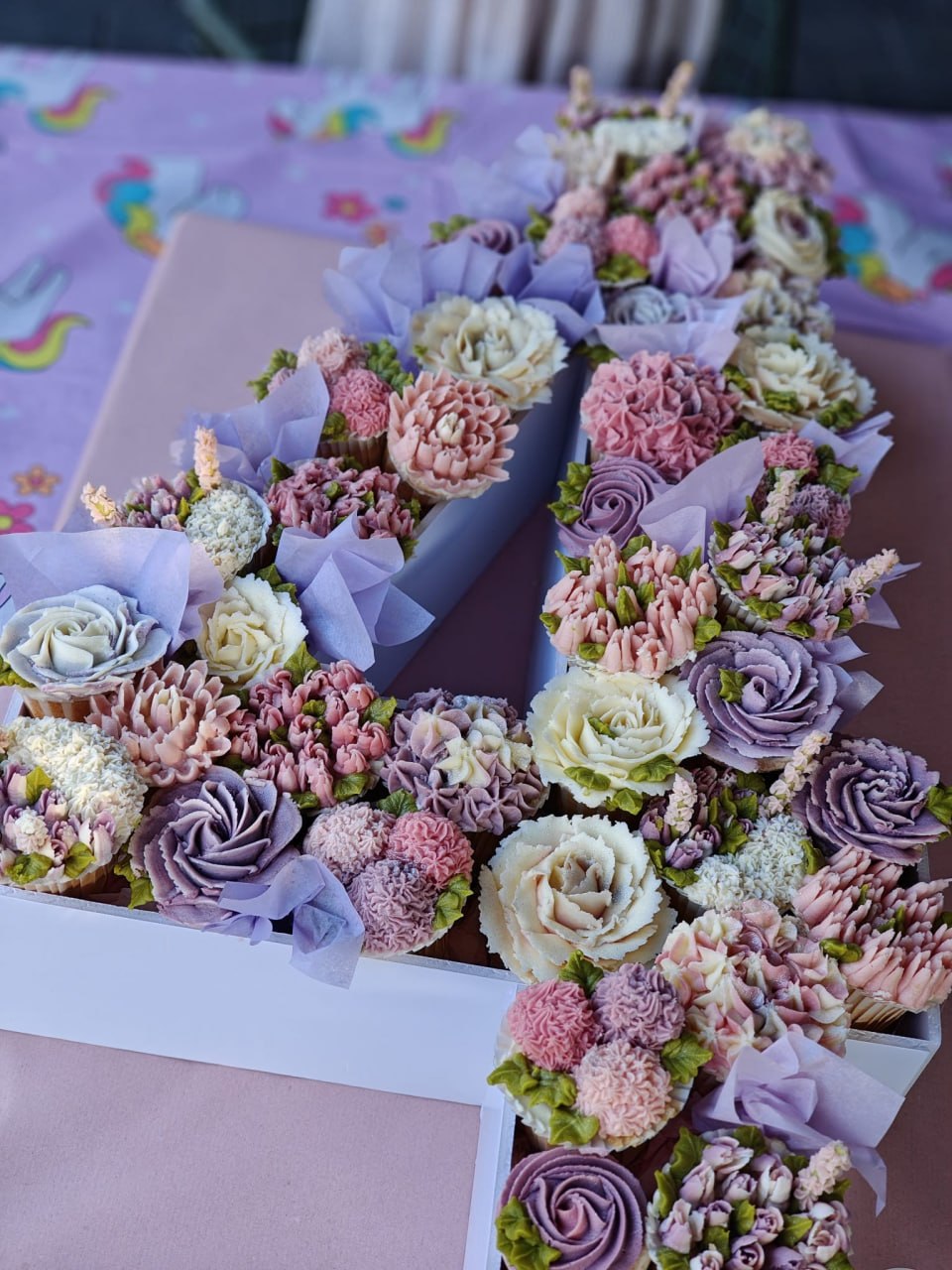 Flower cupcake boeket blauw groen